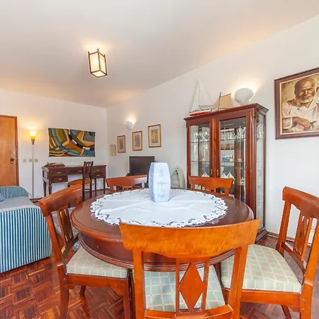 C09 - Casa Capelo In Apartamento Lagos